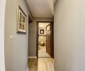 Toilettes et couloir